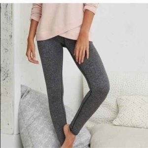 Aerie Chill Play Move Leggings